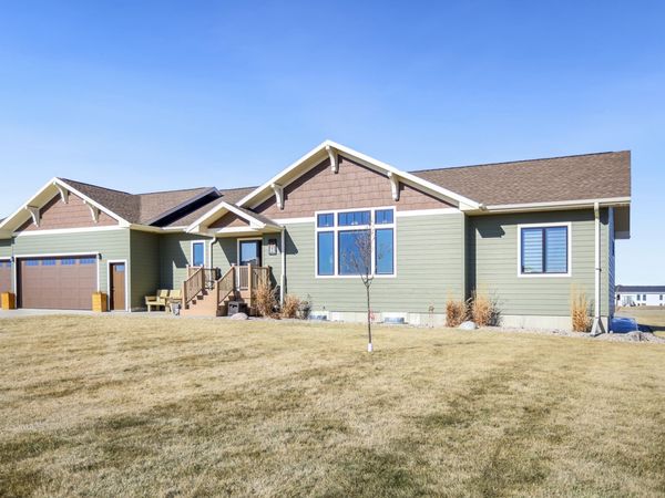 822 S Dunlin Street, Aberdeen, SD 57401