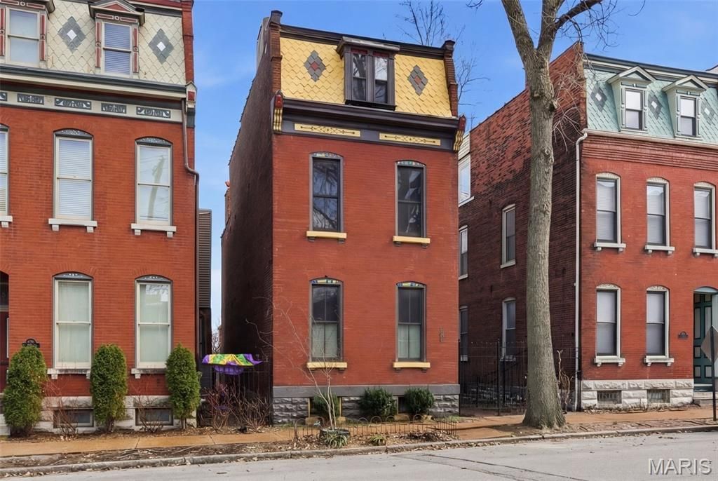 2316 S 9th Street, Saint Louis, MO 63104 Main Photo