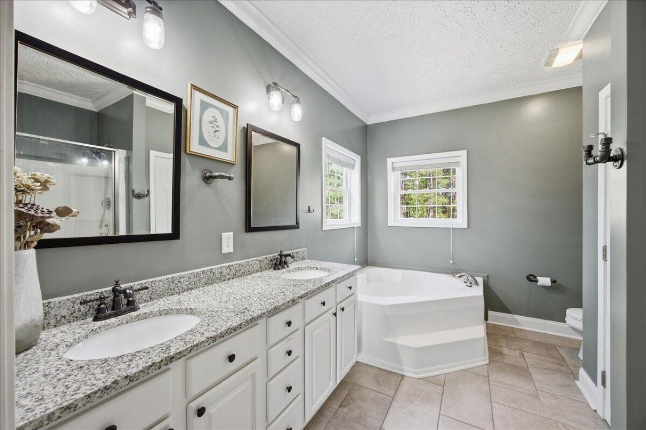 1217 Saddlehorn Road Photo 16