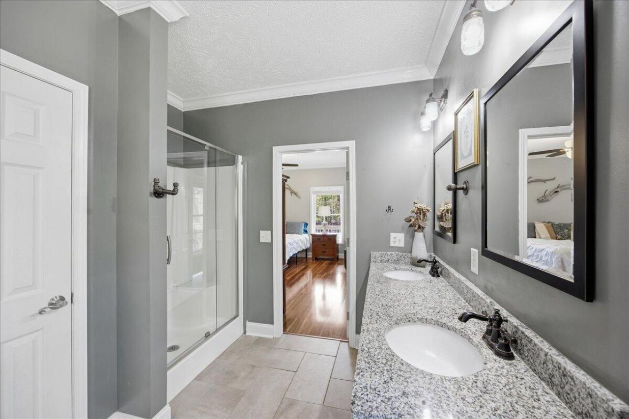 1217 Saddlehorn Road Photo 17