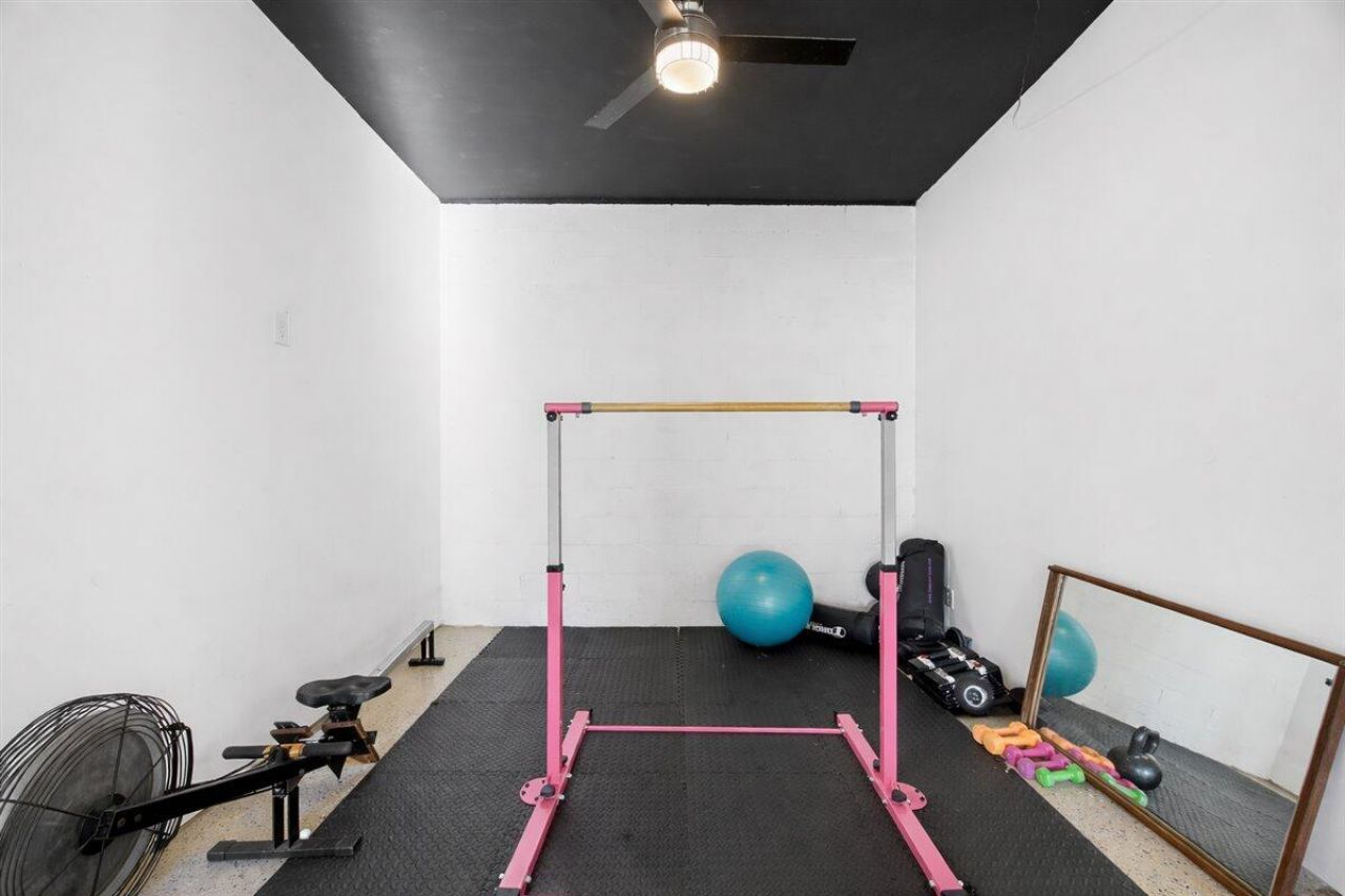 1217 Saddlehorn Road Photo 29