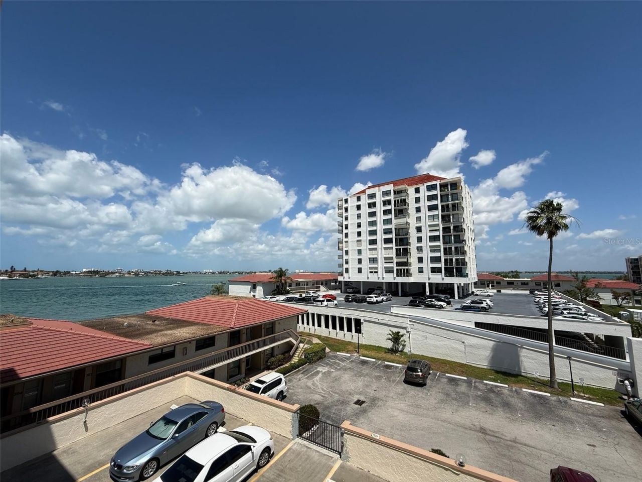 6279 Sun Boulevard, Unit 403, Saint Petersburg, FL 33715 Photo