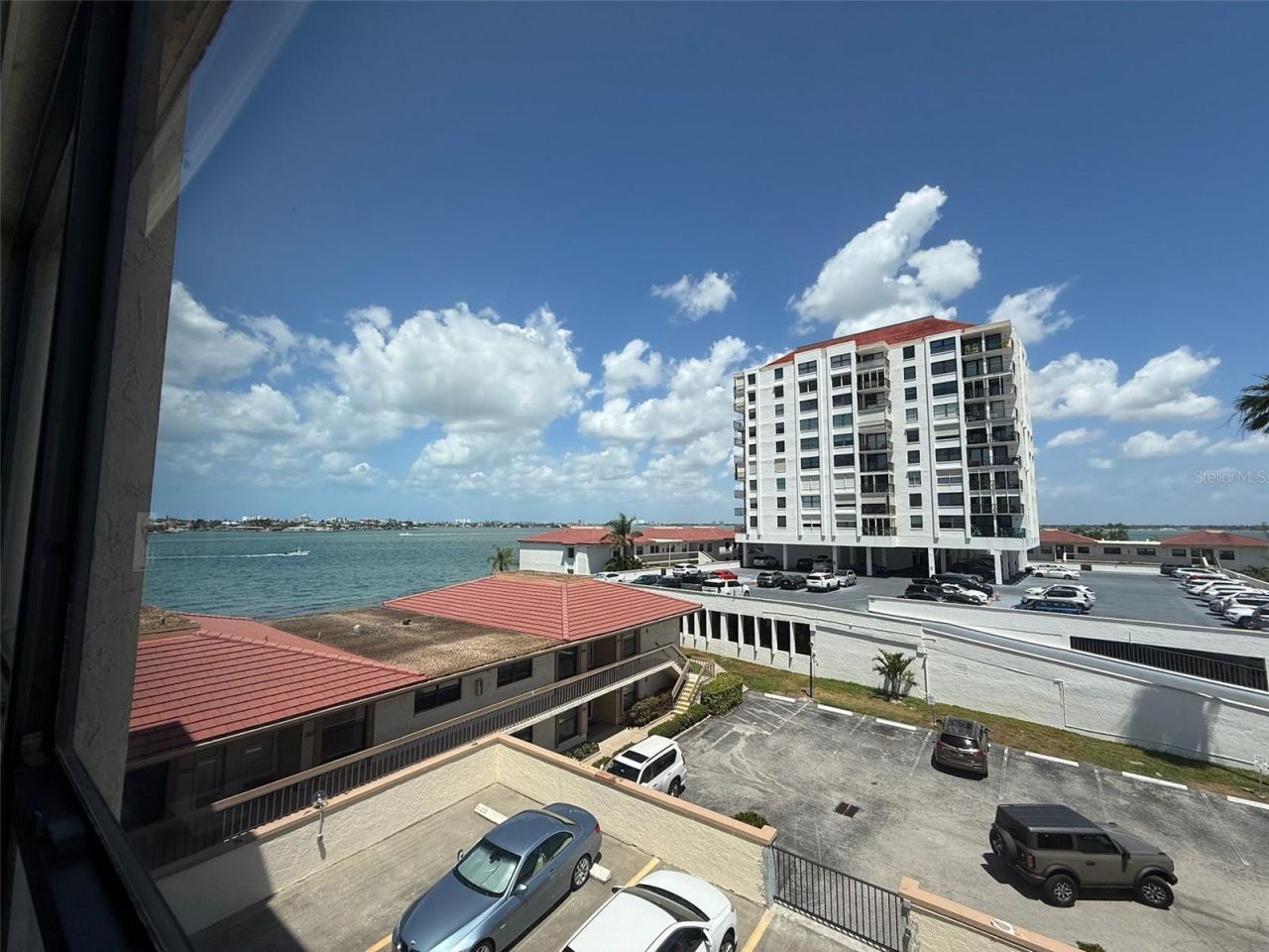 6279 Sun Boulevard, Unit 403, Saint Petersburg, FL 33715 Photo