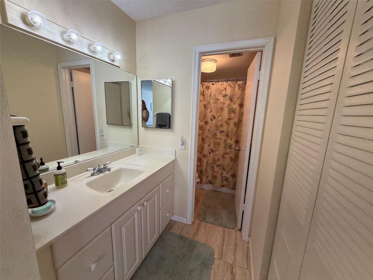 6279 Sun Boulevard, Unit 403, Saint Petersburg, FL 33715 Photo