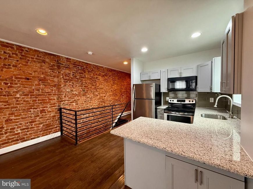 1830 Harrison Street, Philadelphia, PA 19124 Main Photo