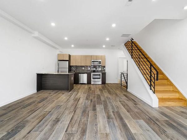 300 BUDD STREET , Unit B2, PHILADELPHIA, PA 19104