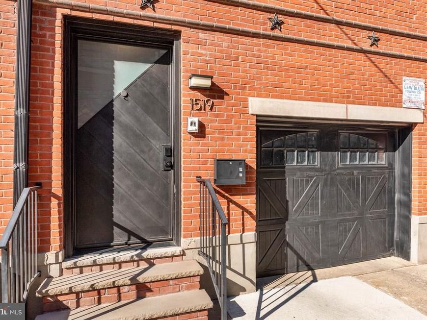 1519 Wallace Street, Philadelphia, PA 19130 Main Photo