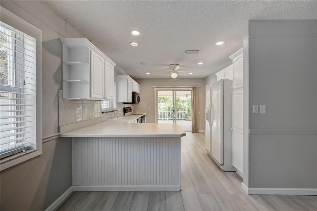 7743 W Country Club Boulevard, Boca Raton, FL 33487 Photo