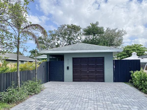 424 NE 23rd Street, Wilton Manors, FL 33305