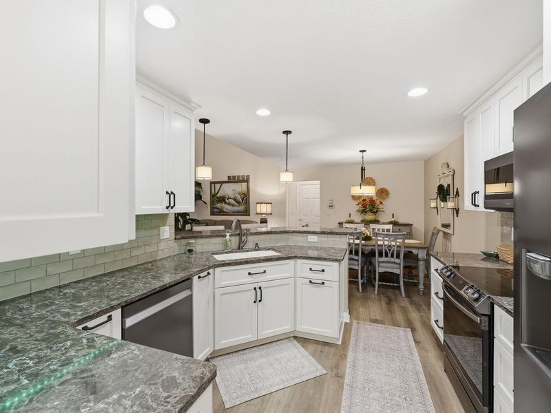 1589 Stone Glen Drive, Lancaster, OH 43130 Photo 13