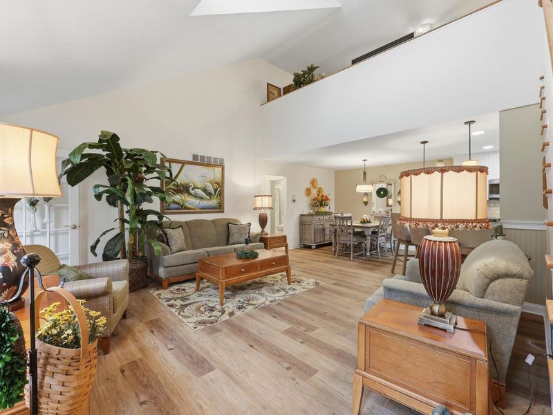 1589 Stone Glen Drive, Lancaster, OH 43130 Photo 6