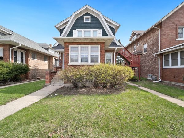 616 Circle Avenue , Unit 1, Forest Park, IL 60130