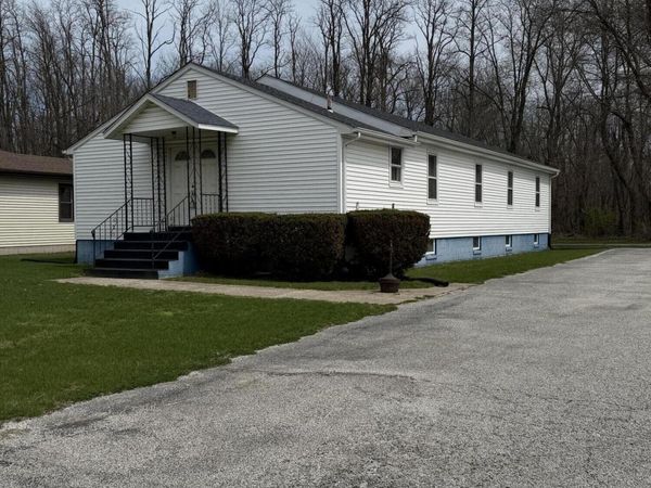 2439 Chestnut Street, Portage, IN 46368