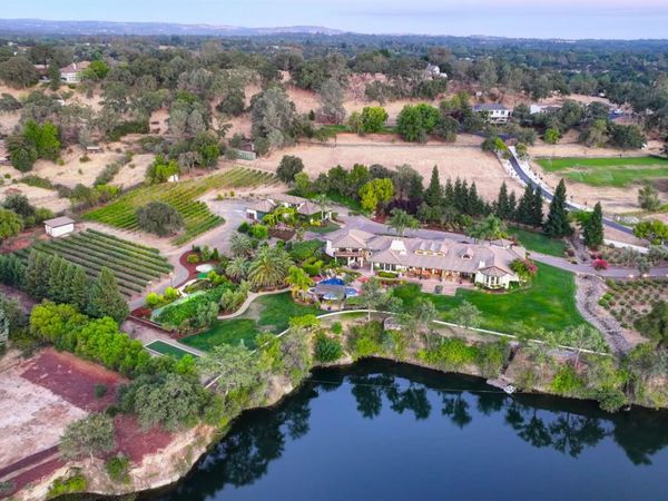 5905 Barton Rd, Loomis, CA 95650