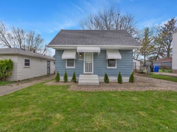3886 E 143rd Street , Cleveland, OH 44128