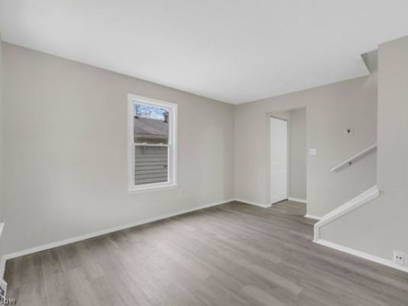 3886 E 143rd Street, Cleveland, OH 44128 Photo 5