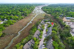 1071 Marsh Court Lane photo 4