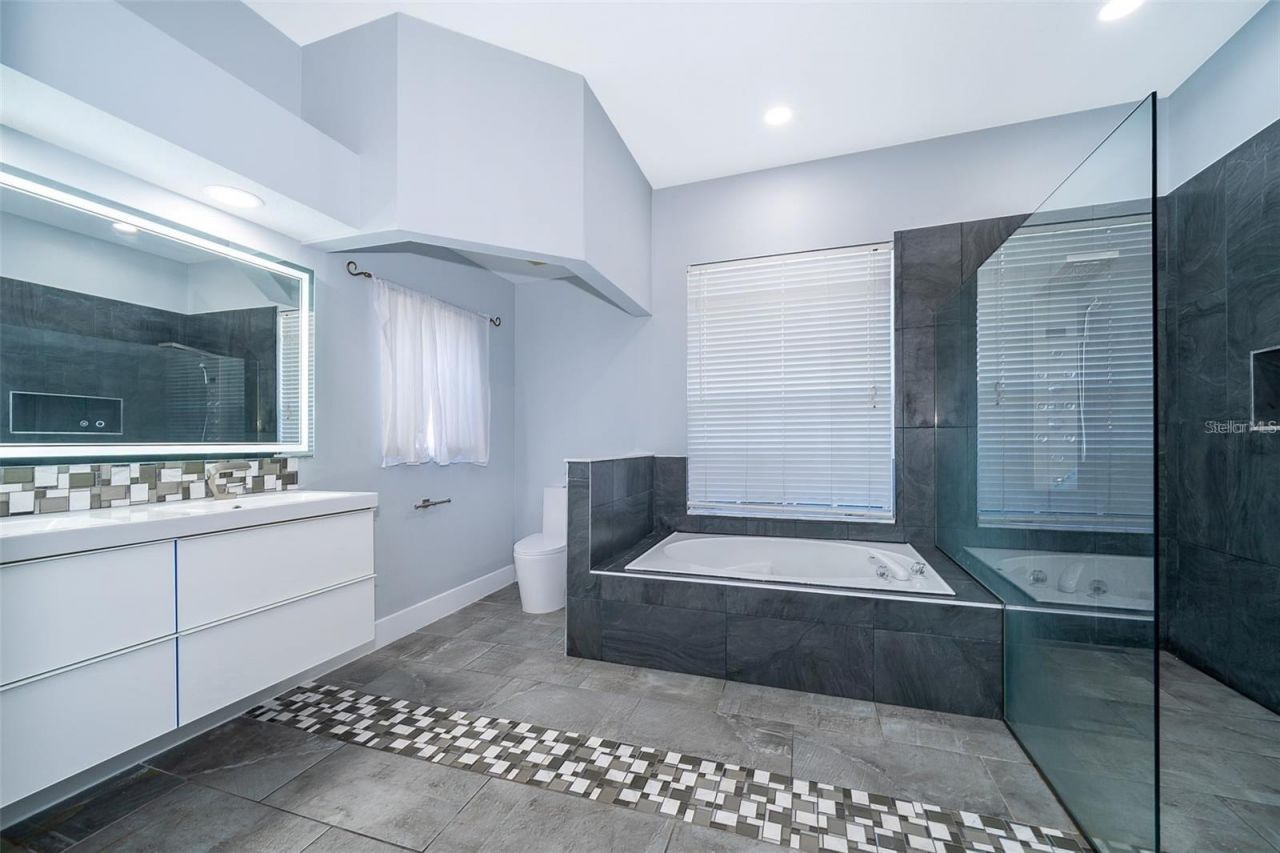 5130 Chelwyn Court, Orlando, FL 32837 Photo