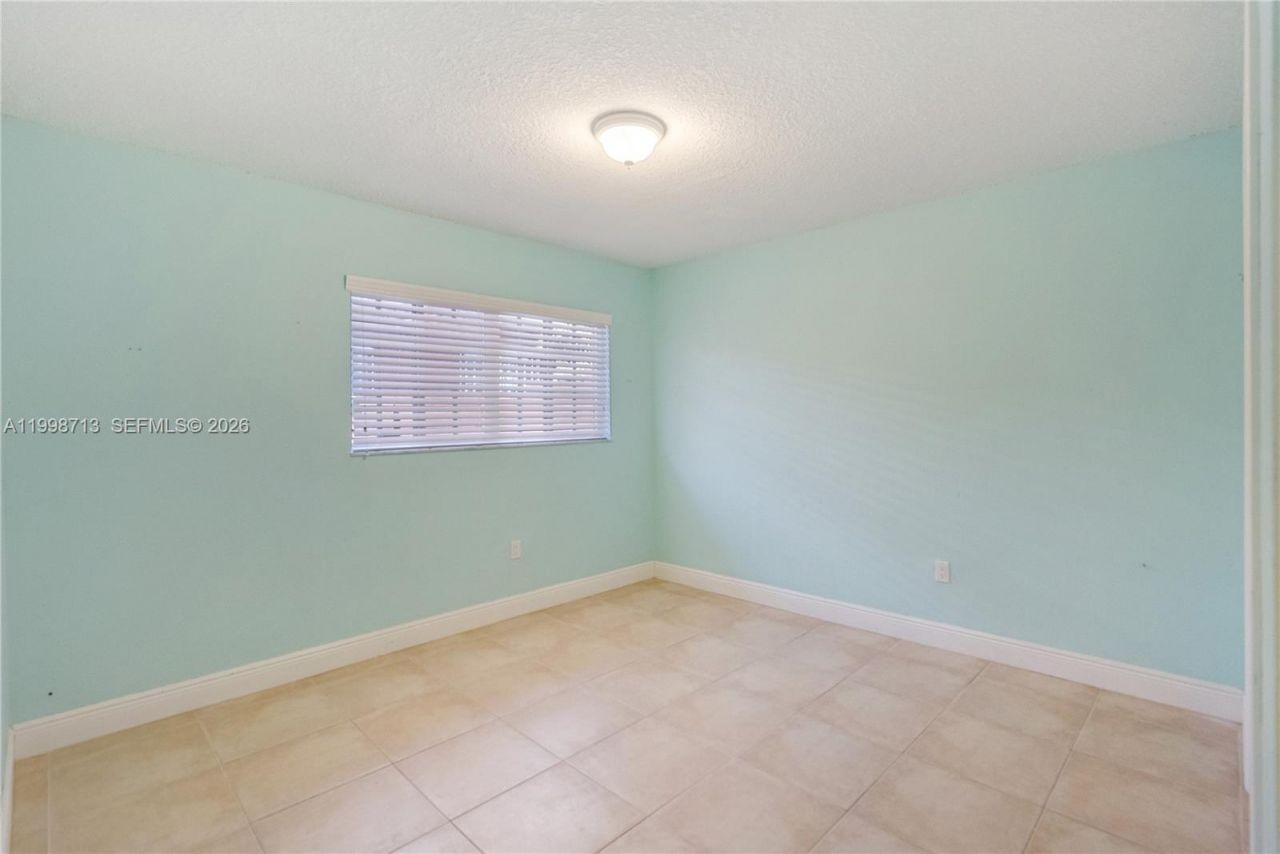 1333 SW 16th St, Miami, FL 33145 Photo