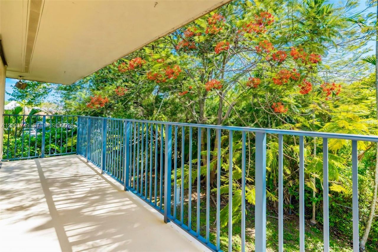 15391 S Dixie Hwy 60 Hwy, Unit 60, Palmetto Bay, FL 33157 Photo