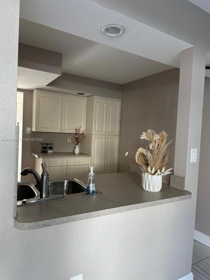 1251 SW 124th Ct, Unit 23-A, Miami, FL 33184 Photo