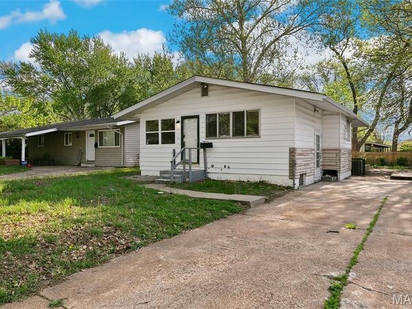 10414 Melvich Drive , St Louis, MO 63137
