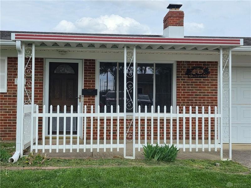 336 Estonia Drive, New Lebanon, OH 45345 Photo 3