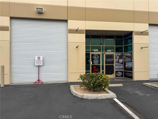 12180 Ridgecrest, Unit 420, Victorville, CA 92395