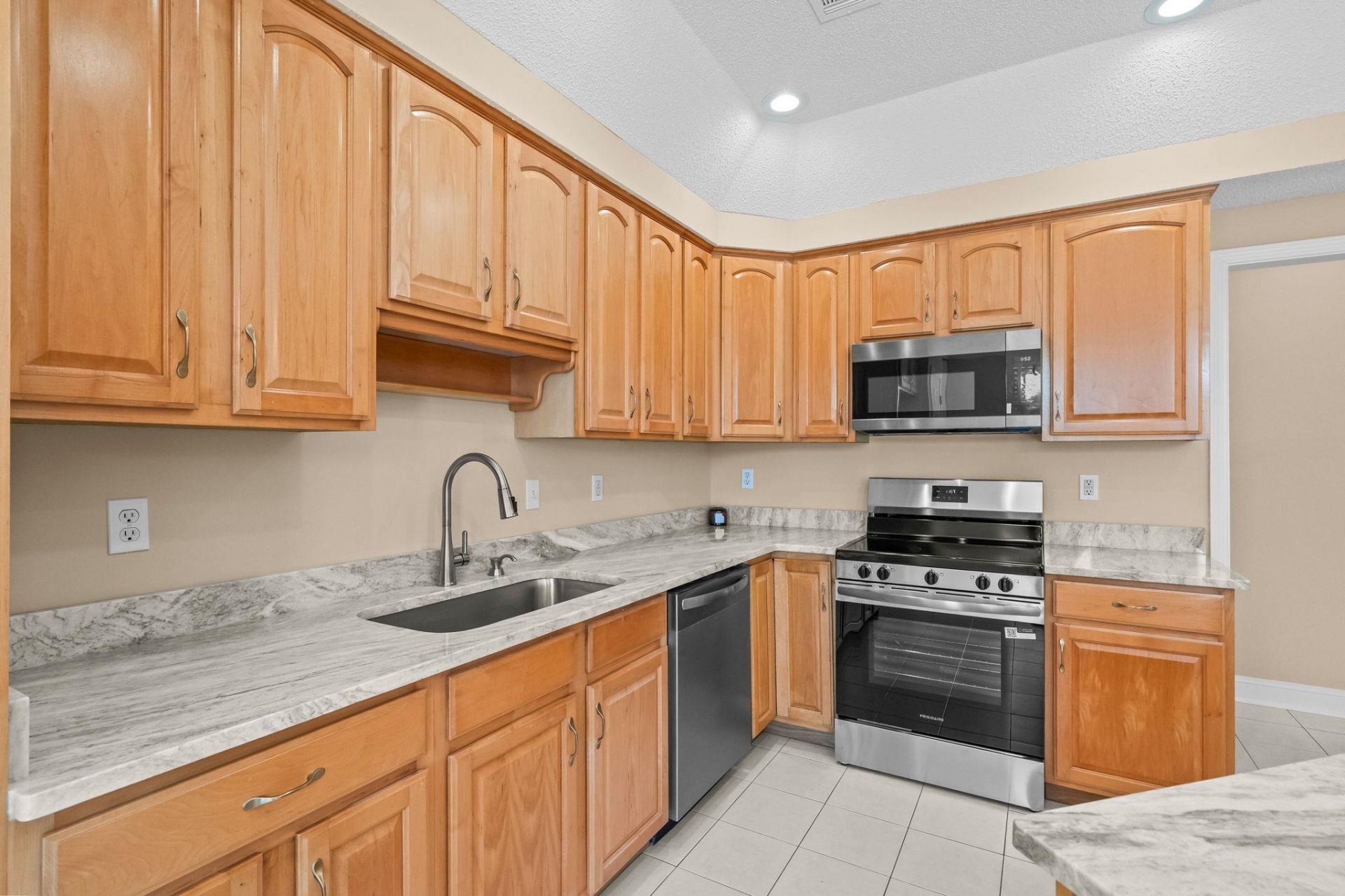 619 Waccamaw River Rd. Photo 15