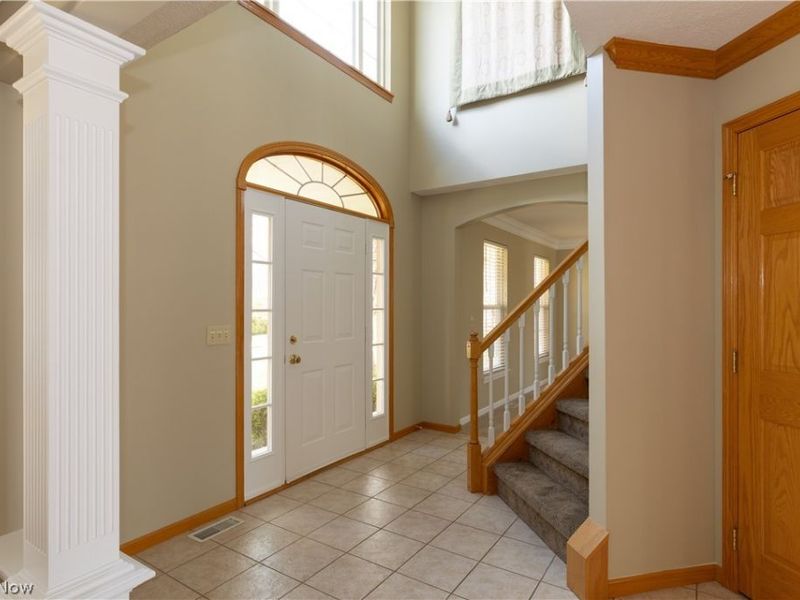 1201 Farmcote Circle, Medina, OH 44256 Photo 2