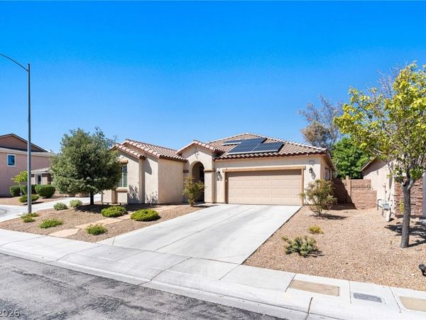 8213 Dragonfly Bush Court, North Las Vegas, NV 89085