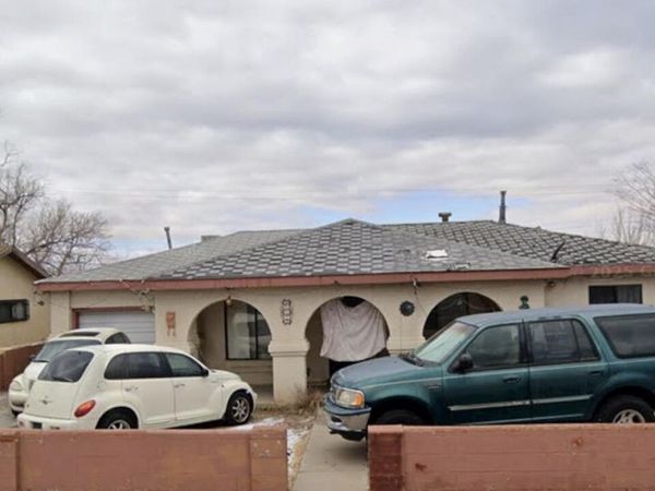 2109 Stanford Drive SE, Albuquerque, NM 87106