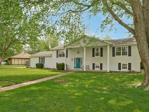 4626 S Ridgecrest Drive, Springfield, MO 65810