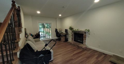 6573 Park Riviera Way, Sacramento, CA 95831 Photo