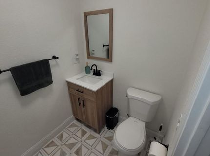 6573 Park Riviera Way, Sacramento, CA 95831 Photo