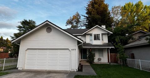 6573 Park Riviera Way, Sacramento, CA 95831 Photo