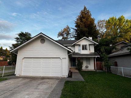 6573 Park Riviera Way, Sacramento, CA 95831 Photo