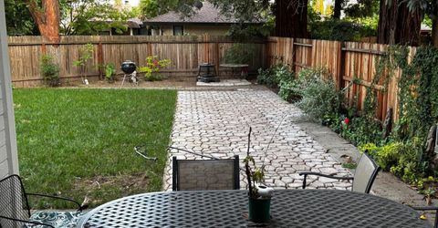 6573 Park Riviera Way, Sacramento, CA 95831 Photo