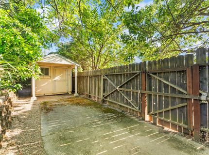 3900 Green Forest Ln, Sacramento, CA 95821 Photo