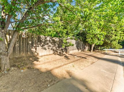 3900 Green Forest Ln, Sacramento, CA 95821 Photo