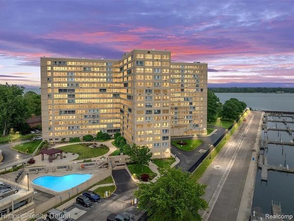 8900 E Jefferson Avenue, Detroit, MI 48214