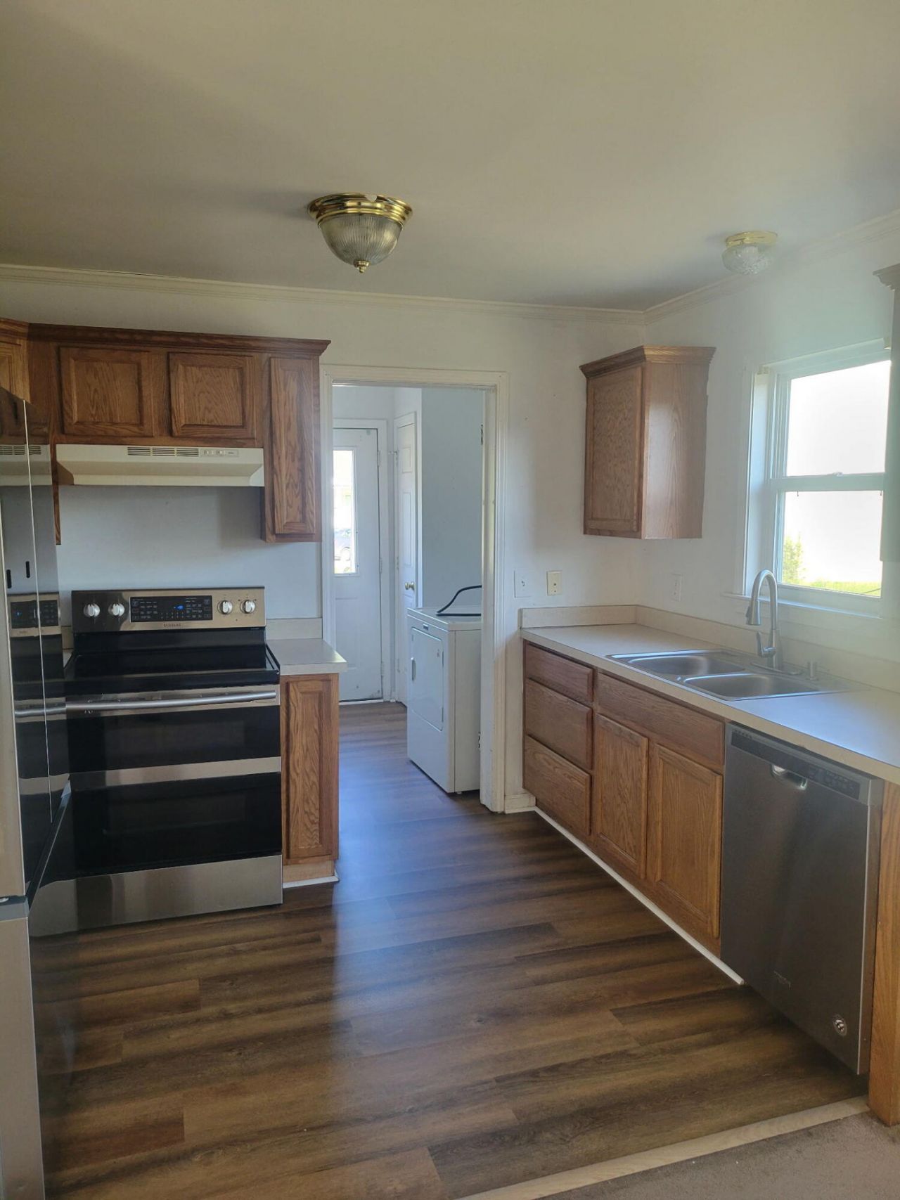 2517 Celestial Court Photo 4