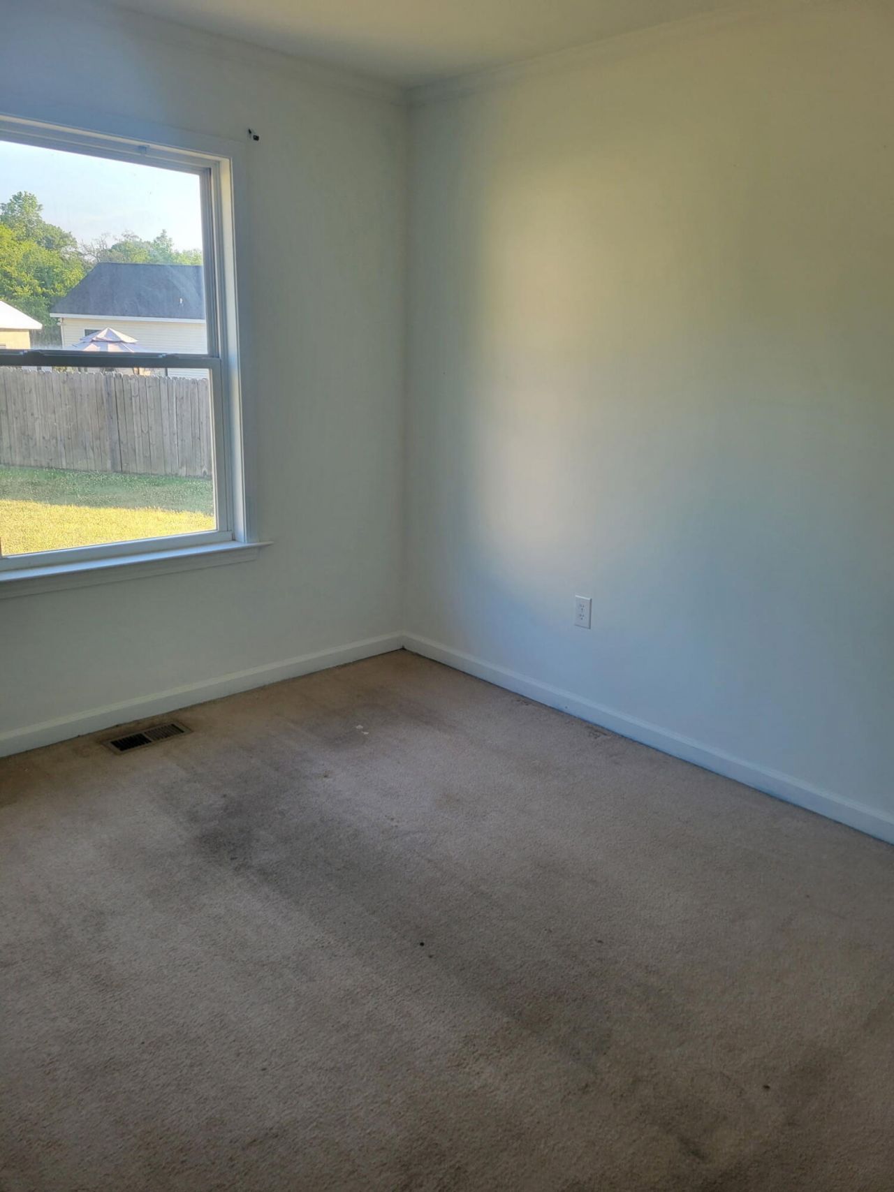 2517 Celestial Court Photo 7