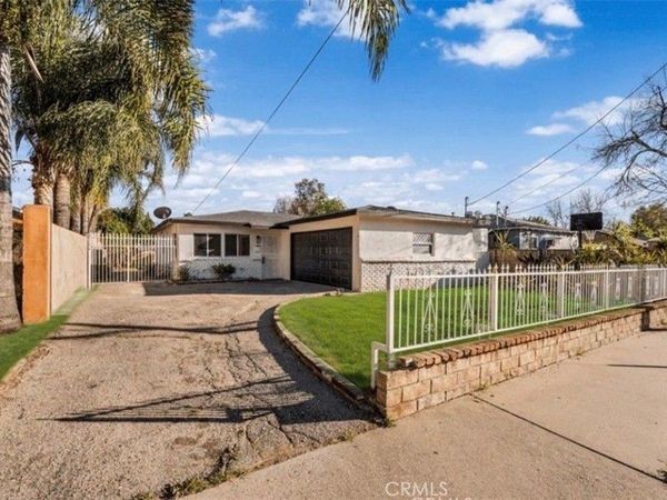 14840 Polk Street, Sylmar, CA 91342