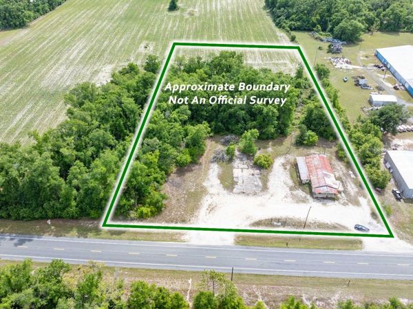 712 N FLETCHER AVE, Mayo, FL 32066