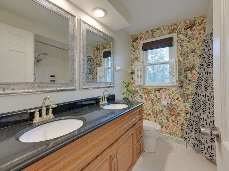 1570 Oakview Drive, Columbus, OH 43235 Photo 31