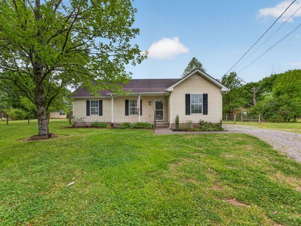 110 Vanessa Ct, Murfreesboro, TN 37130