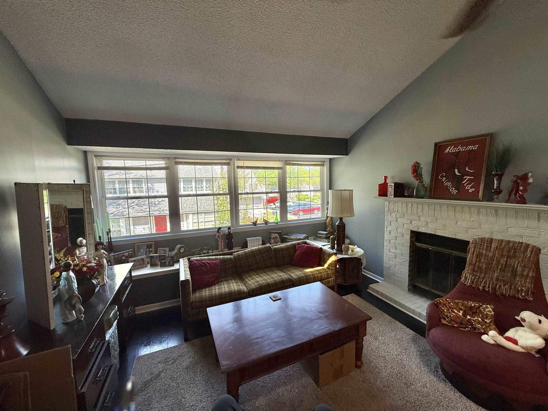 1203 Tiffany Ln. Photo 6