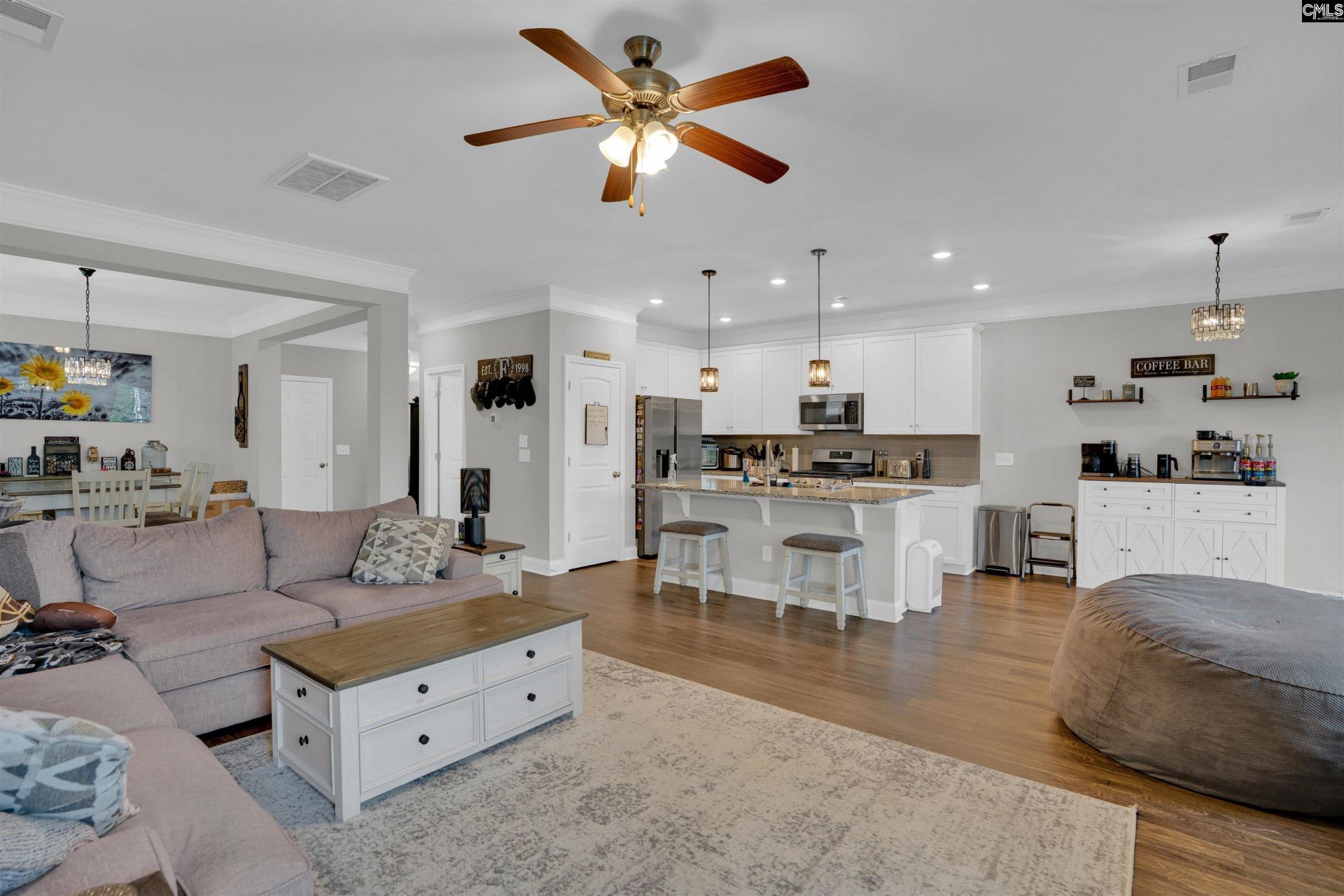 432 Thayer Street  Photo 13