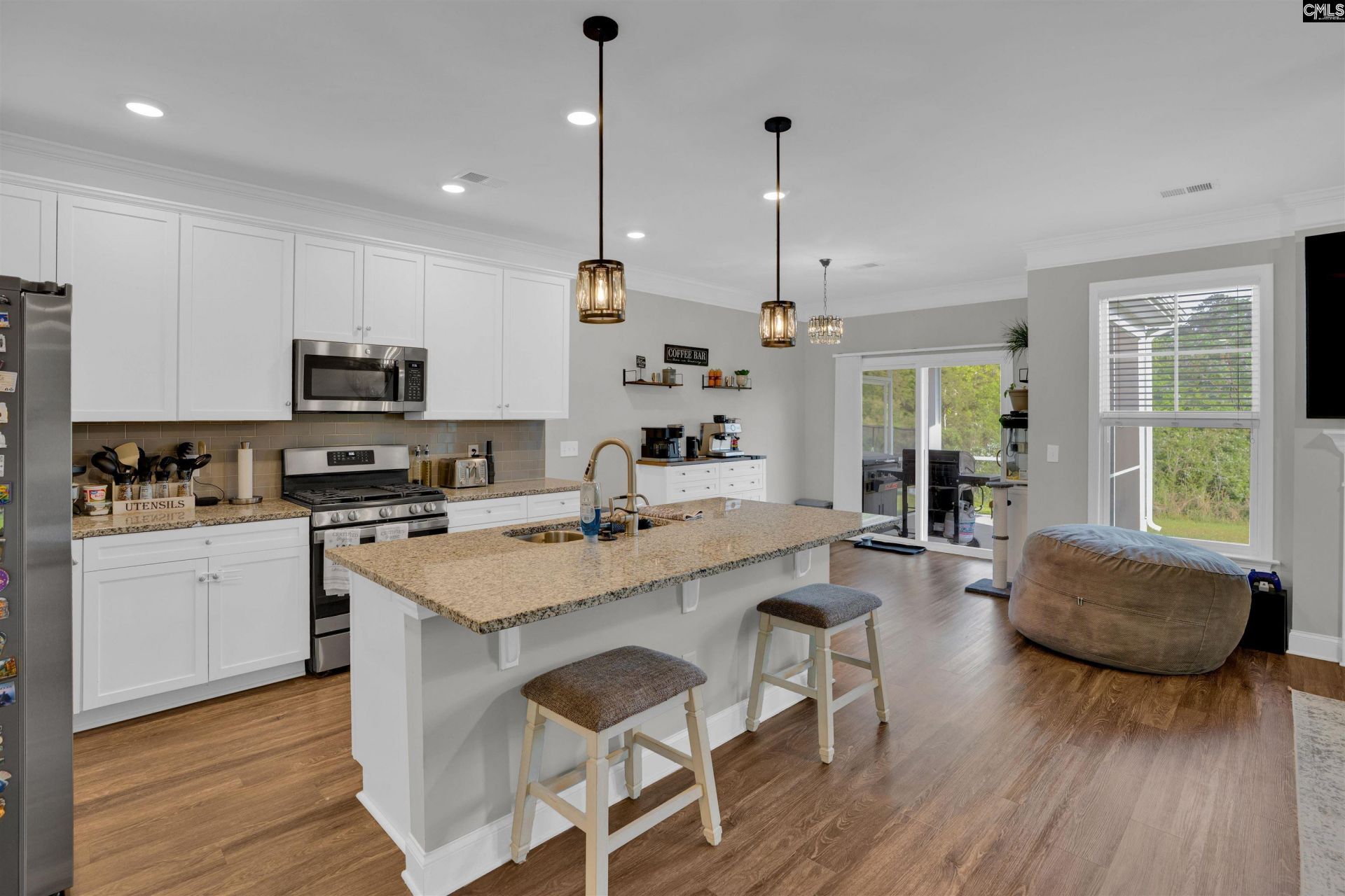 432 Thayer Street  Photo 14